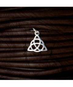 Sterling silver 925 triquetra pendant 13 x 14mm